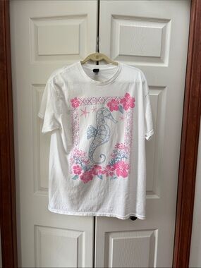 NWOT Sweet Claire tee